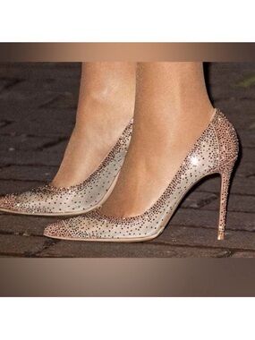 NEW GIANVITO ROSSI Nude Swarovski Crystal Rhinestone Heels 39.5 US8-9.5, $2,695